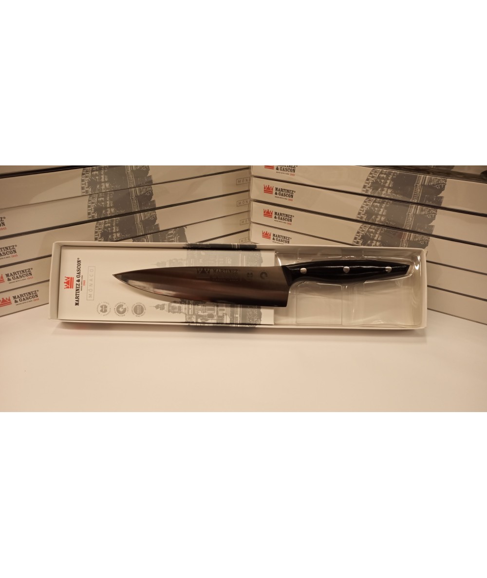 CUCHILLO COCINERO 20CM MANGO MIKARTA NEGRO